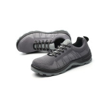 Beautiful Anti-piercing Waterproof Breathable Rubber Sole Safety Shoes
